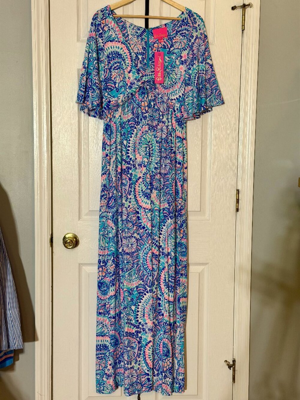 Lilly Pulitzer Minka Sleeved Maxi Dress in Blue Grotto Commotion in the Ocean